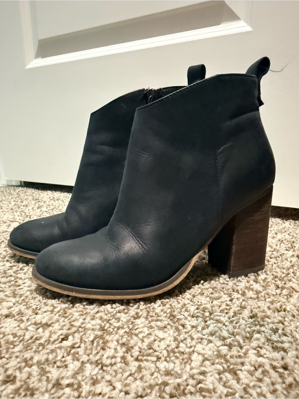 bp Black Leather Block Heel Ankle Booties